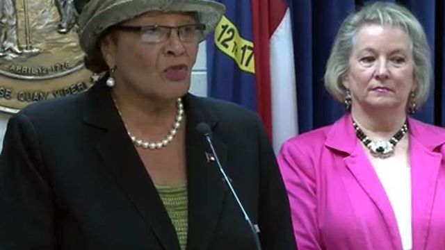 Female lawmakers decry legislative 'war on women'
