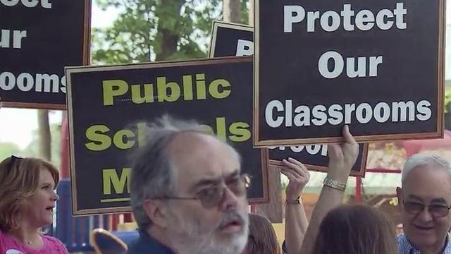 Group opposes GOP-led school reforms
