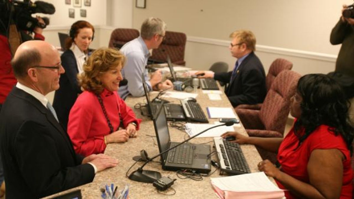 Sen. Hagan files for re-election 