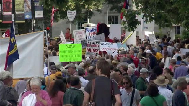 Protesters return to NC legislature