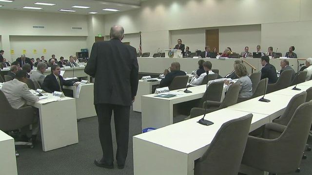 Senate panel OKs capping local sales taxes