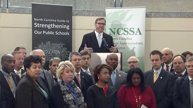 School superintendents present united front to lawmakers