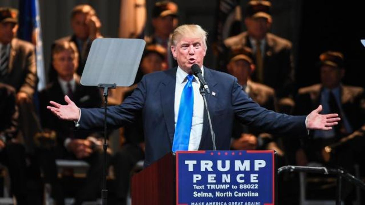 Mr. Trump at The Farm, Selma, North Carolina - November 3, 2016