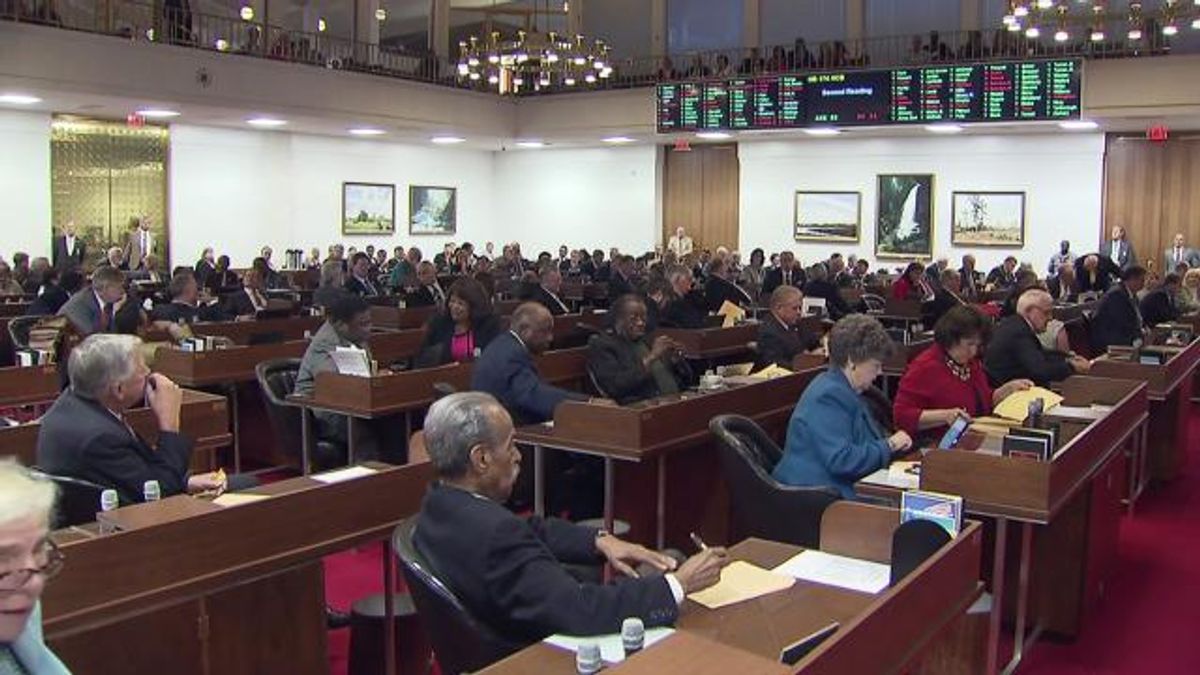 Bill allowing guns in churches at schools before House