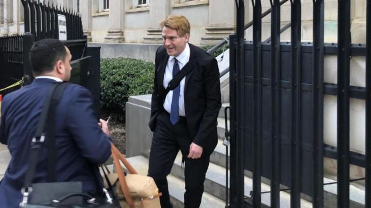 Greg Lindberg leaves his federal bribery trial in Charlotte Feb. 26, 2020.