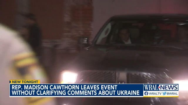 US Rep. Madison Cawthorn leaves event without clarifying Ukraine comments