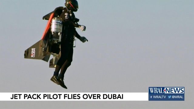 Jetpack pilot flies over Dubai