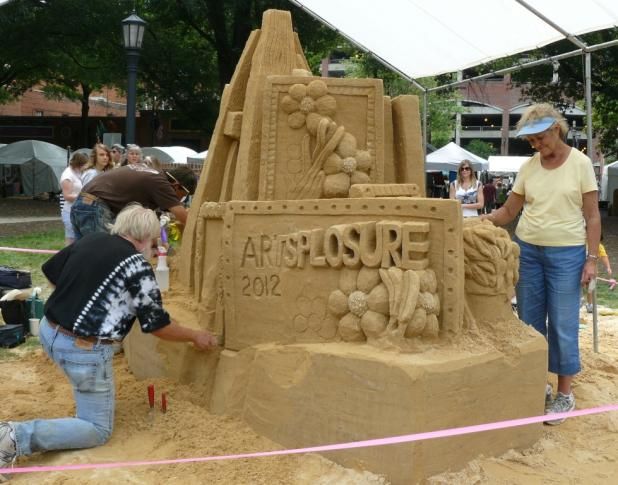 Sand Art and Music