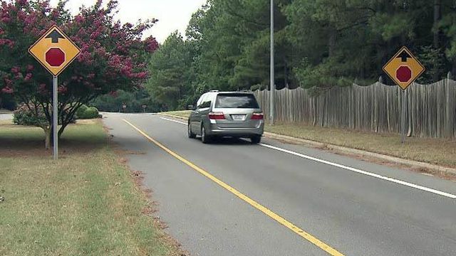 Cary intersection doesn't qualify for traffic light