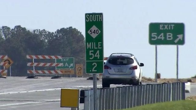 Sharp merge worries some Triangle Expressway drivers