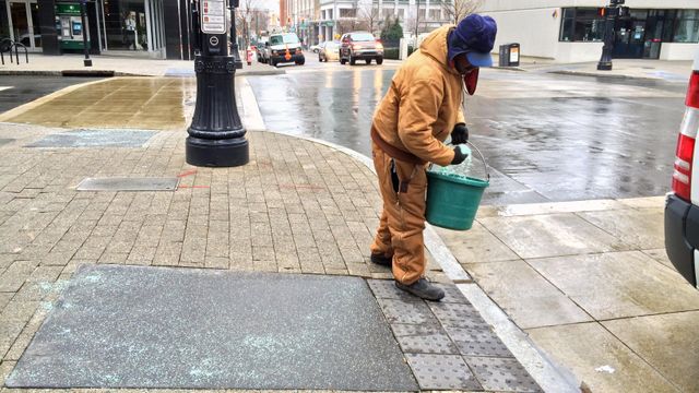 Crews prep for icy conditions across central NC