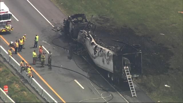 I-95 reopens near Dunn after tractor trailer scorched in fire :: WRAL.com