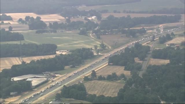I-95 reopens near Dunn after tractor trailer scorched in fire :: WRAL.com