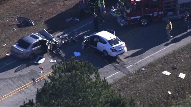 2 killed in head-on crash along US 421 in Sampson County :: WRAL.com