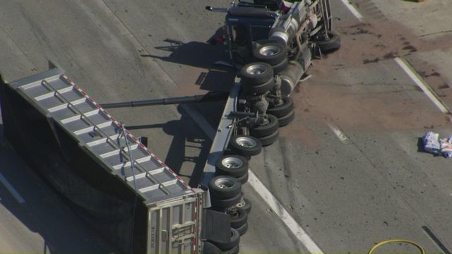 Crash blocks NC 540 (Triangle Expressway) near Apex