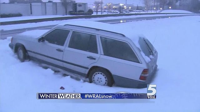 Crews work to remove disabled cars from roadways