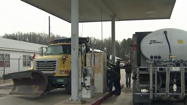 Eastern NC communities gas up plows