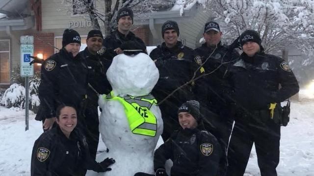 Apex Police Department builds a snowman