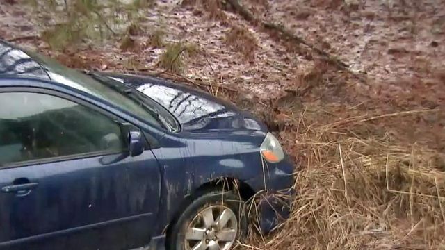 Messy roads lead to crashes along I-95