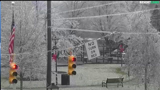 Webcam: Wintry weather in Boone