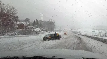 Snow wreaks havoc on U.S. 70 in Durham