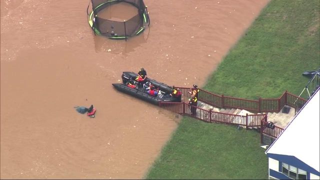Timelapse: High water rescue in Rocky Mount