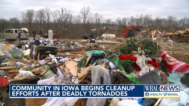6 killed after 3 tornadoes touch down in Iowa 