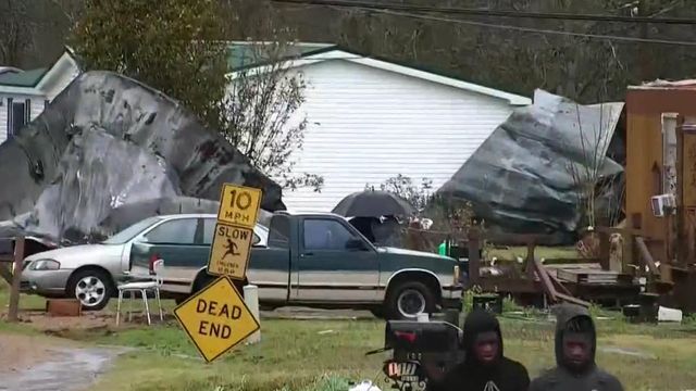 Damage reported in parts of Mississippi as severe storms barrel through state 