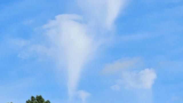 Ask the meteorologist: Why do some clouds look like jellyfish? :: WRAL.com