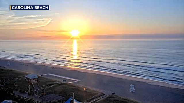 Watch the sunrise at Carolina Beach☀️