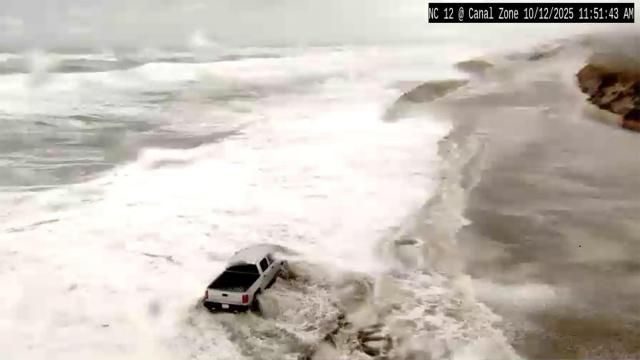 NC 12 flooding between Marc Basnight Bridge to Rodanthe
