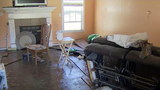 Cumberland residents cope with aftermath of Matthew