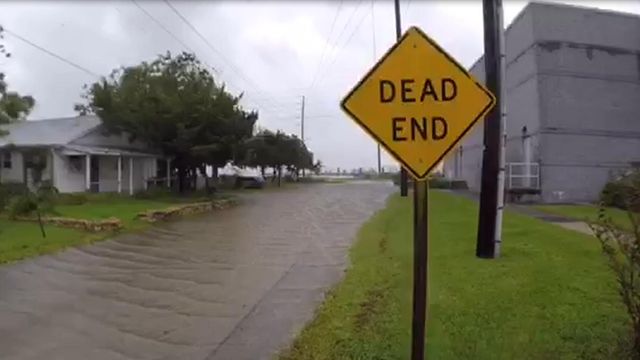 Raw: Rains flood Morehead City