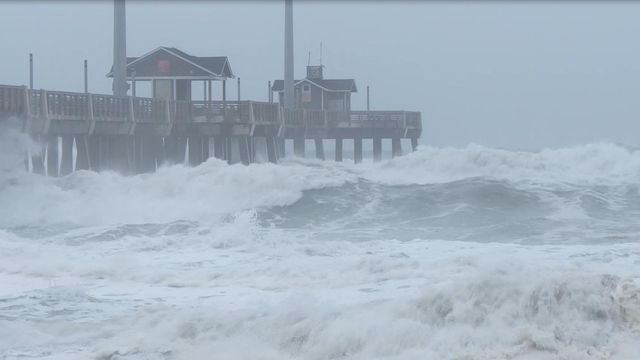 Viewer video: Rough surf in Dare County