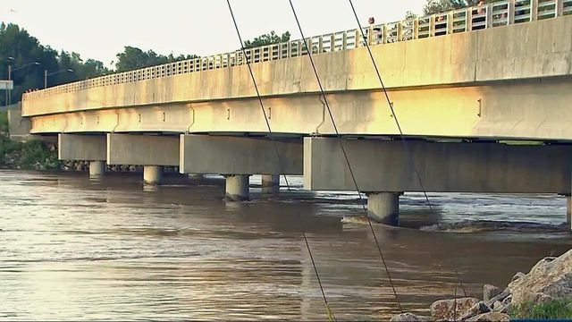 Rising water continues to have devastating impact along Cape Fear River