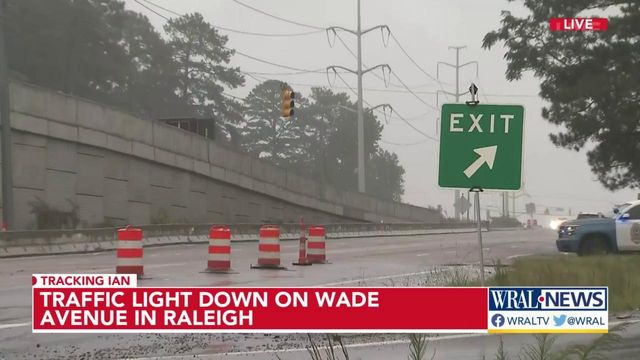 Traffic light down on Wade Avenue in Raleigh