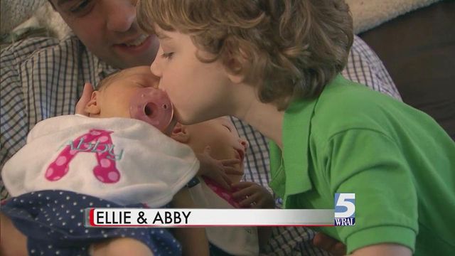 Kathryn Brown's twins turn 1-month-old