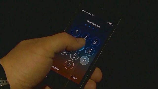 Apple, FBI at odds over encryption