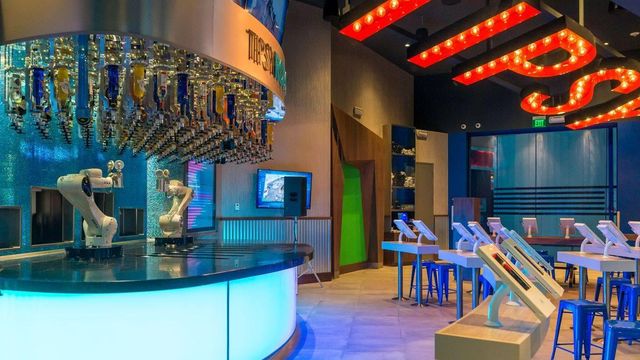 No hands: Robot bartenders serve casino customers