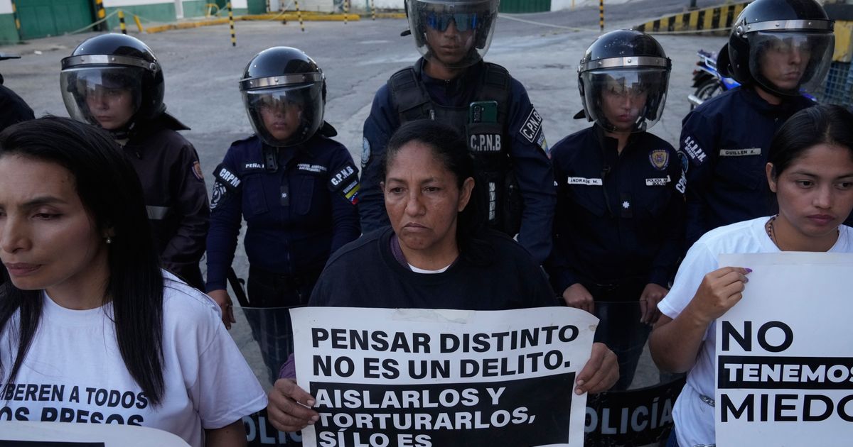 What a reporter learned covering a protest in Venezuela led by women hoping to free their loved ones