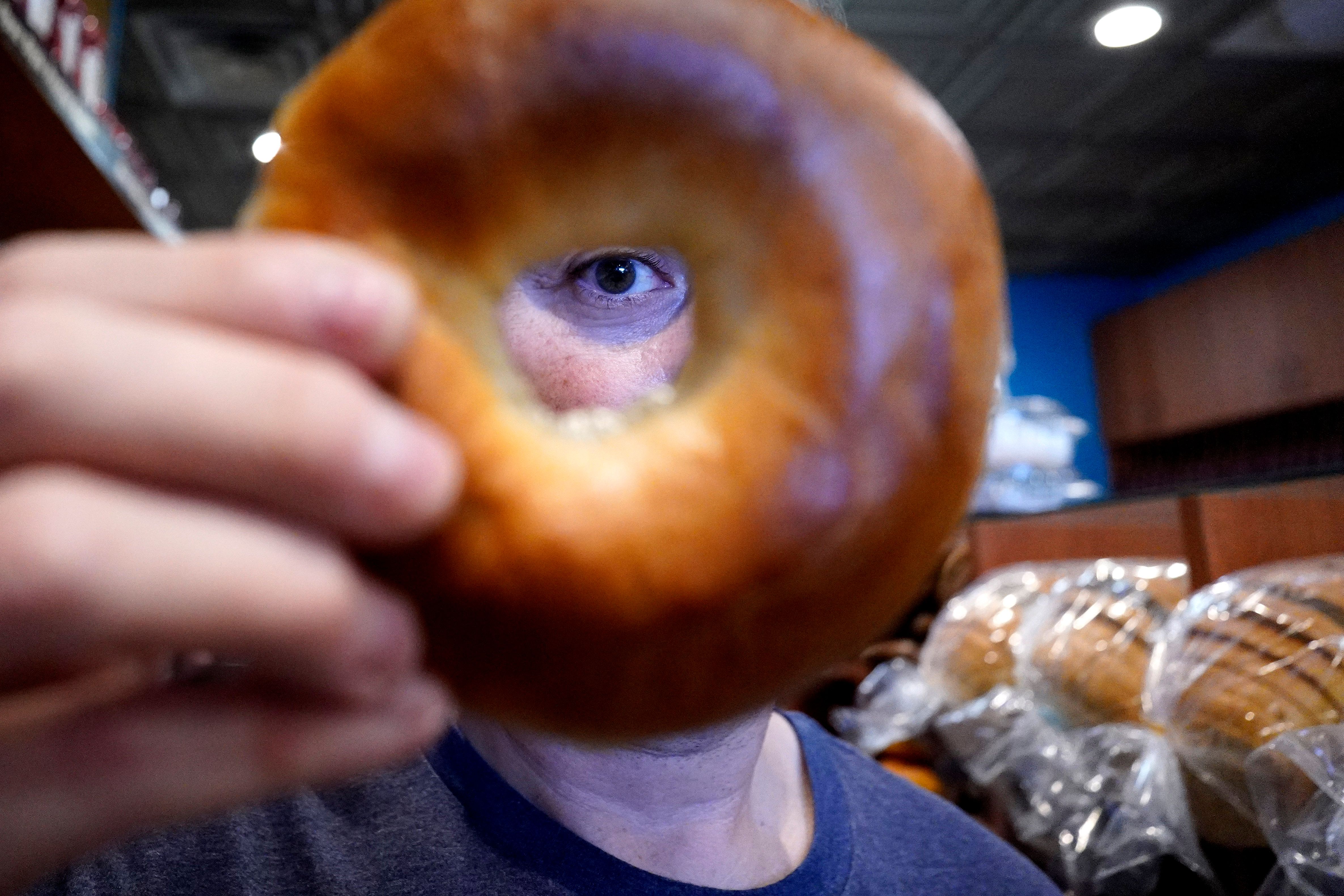 wral.com - Sean Lennard, WRAL contritbutor - Foodie news: NYC bagel institution coming to Chapel Hill + double your food bank donation