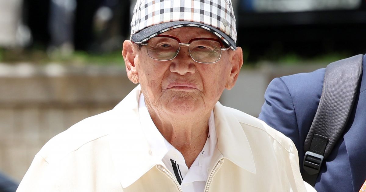 Leader of secretive South Korean church arrested in election influence investigation