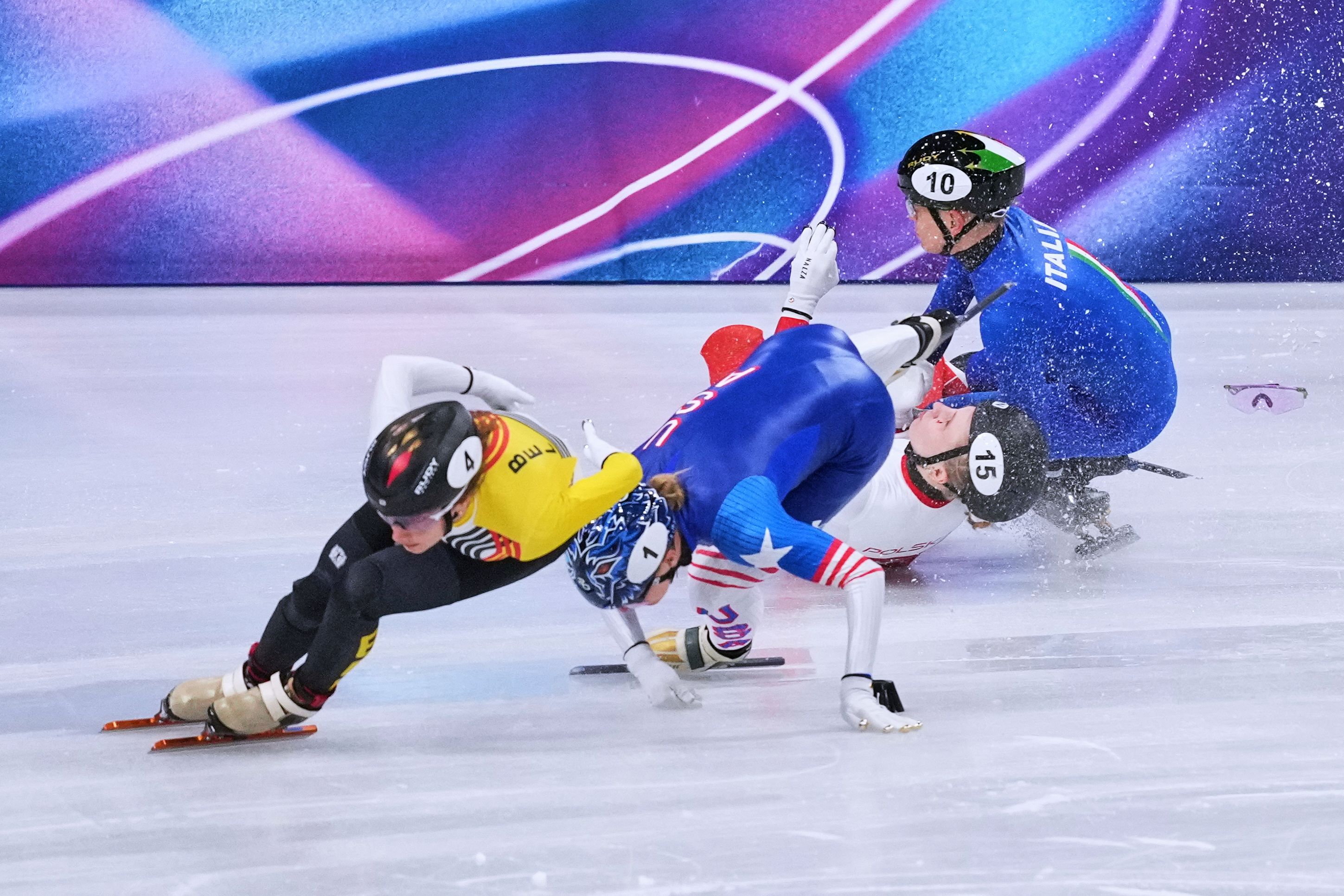 Poland's Kamila Sellier stretchered off after opponent's blade slices over her eye in Olympic 1500 :: WRAL.com