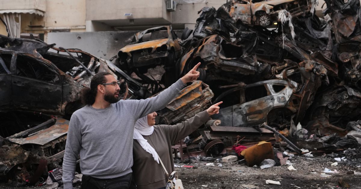 Hopes rise for renewed talks as US military says Iran blockade is in force