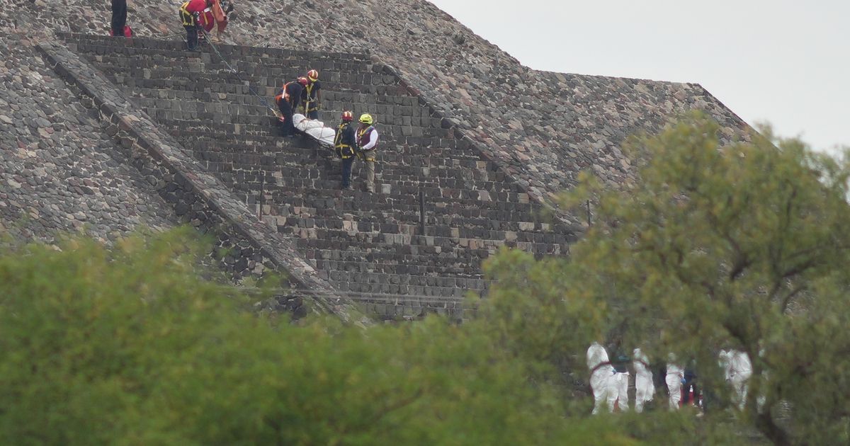 Gunman who fired on tourists at Mexican pyramid carried materials related to 1999 Columbine massacre