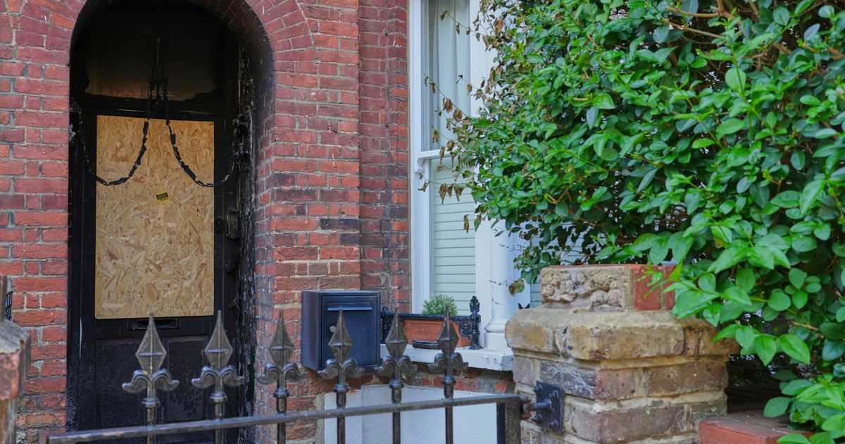 Men accused of being approached by Russian contact to attack Starmer-linked assets in London