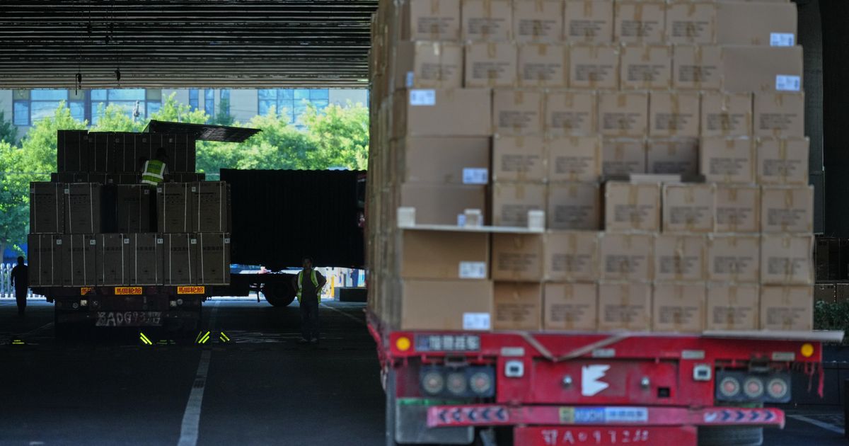 China’s exports jump 19.4% in May from a year earlier, despite Iran war