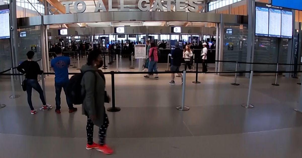 RDU flight delays cost travelers hundreds. How do they get that money back?