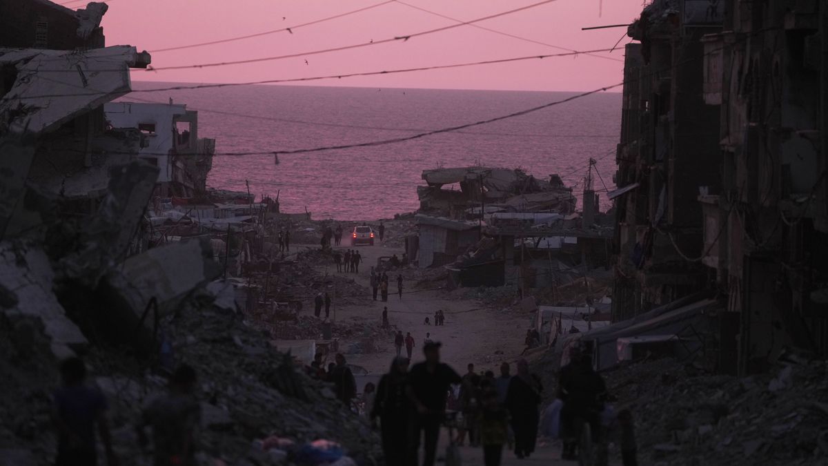 wral.com - 9 killed in strikes in Gaza overnight, hospital says
