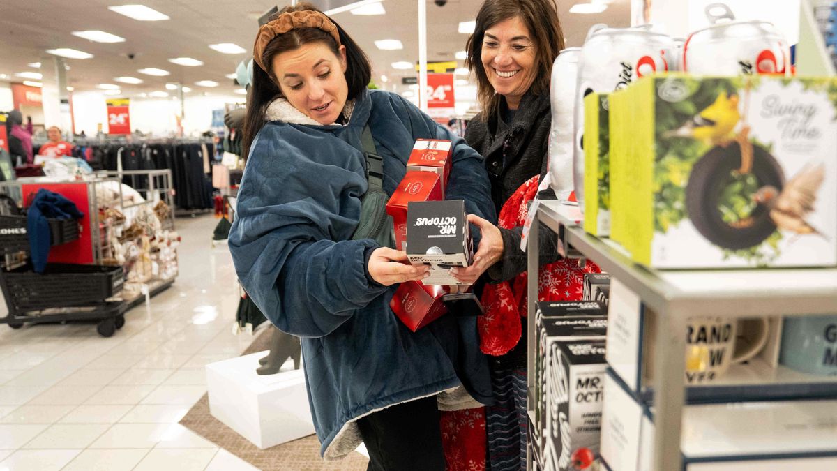 wral.com - ANNE D'INNOCENZIO — AP Retail Writer - Retail sales unchanged in October hurt in part by a decline in auto sales